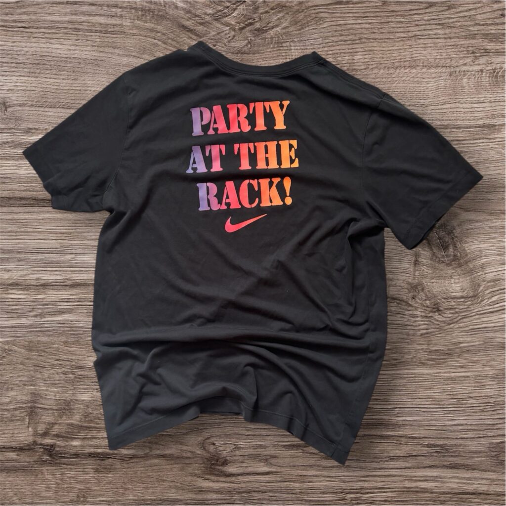 Nike Party at the back Graphic тениска