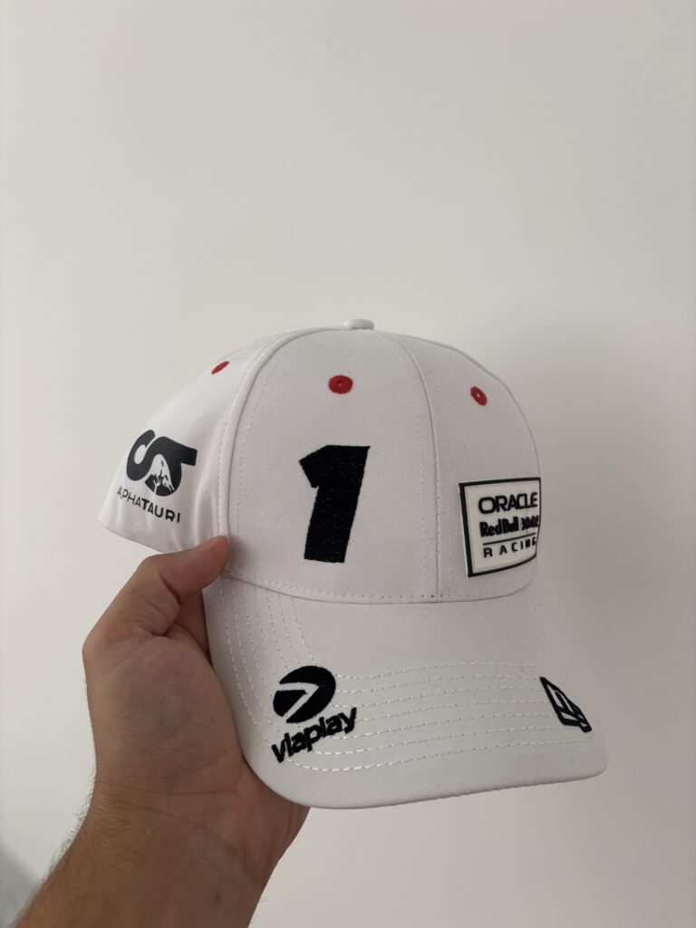 Redbull Oracle Racing Trucker Alpha Tauri шапка