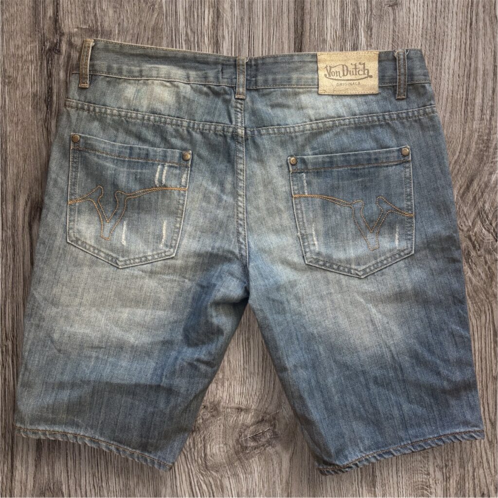 Y2K Von Dutch Distressed Denim Jorts къси дънкови панталони
