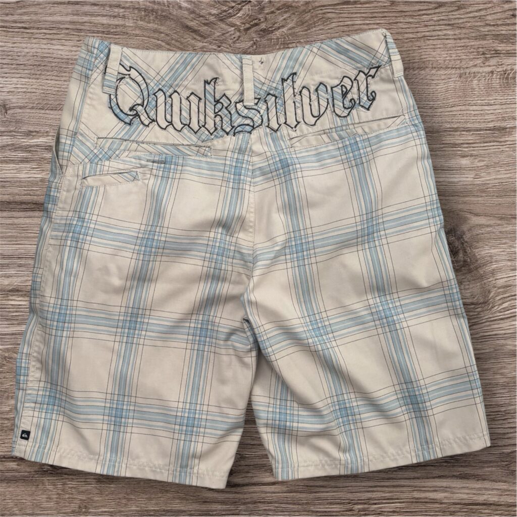 Vintage Quiksilver Spell-out Baggy Shorts къси панталони