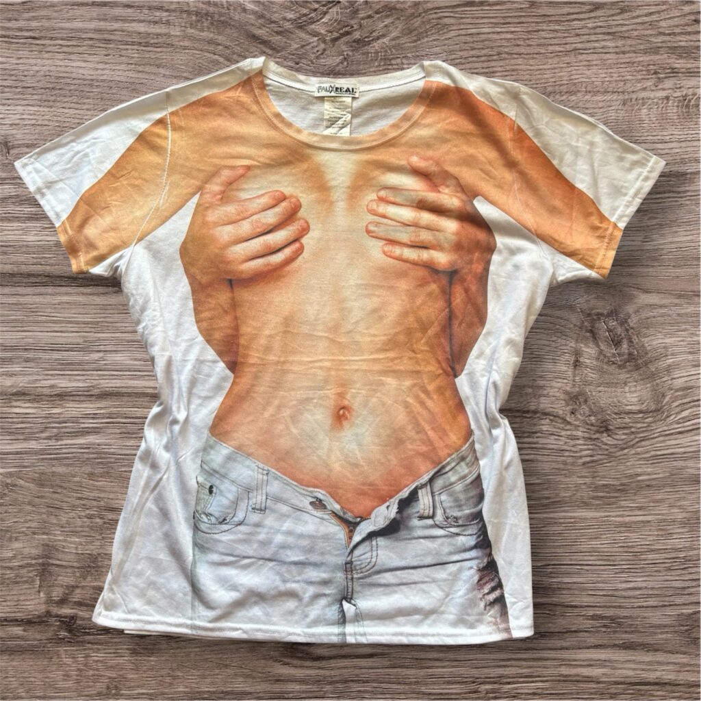 Y2K Rare Faux Real Naked Body тениска