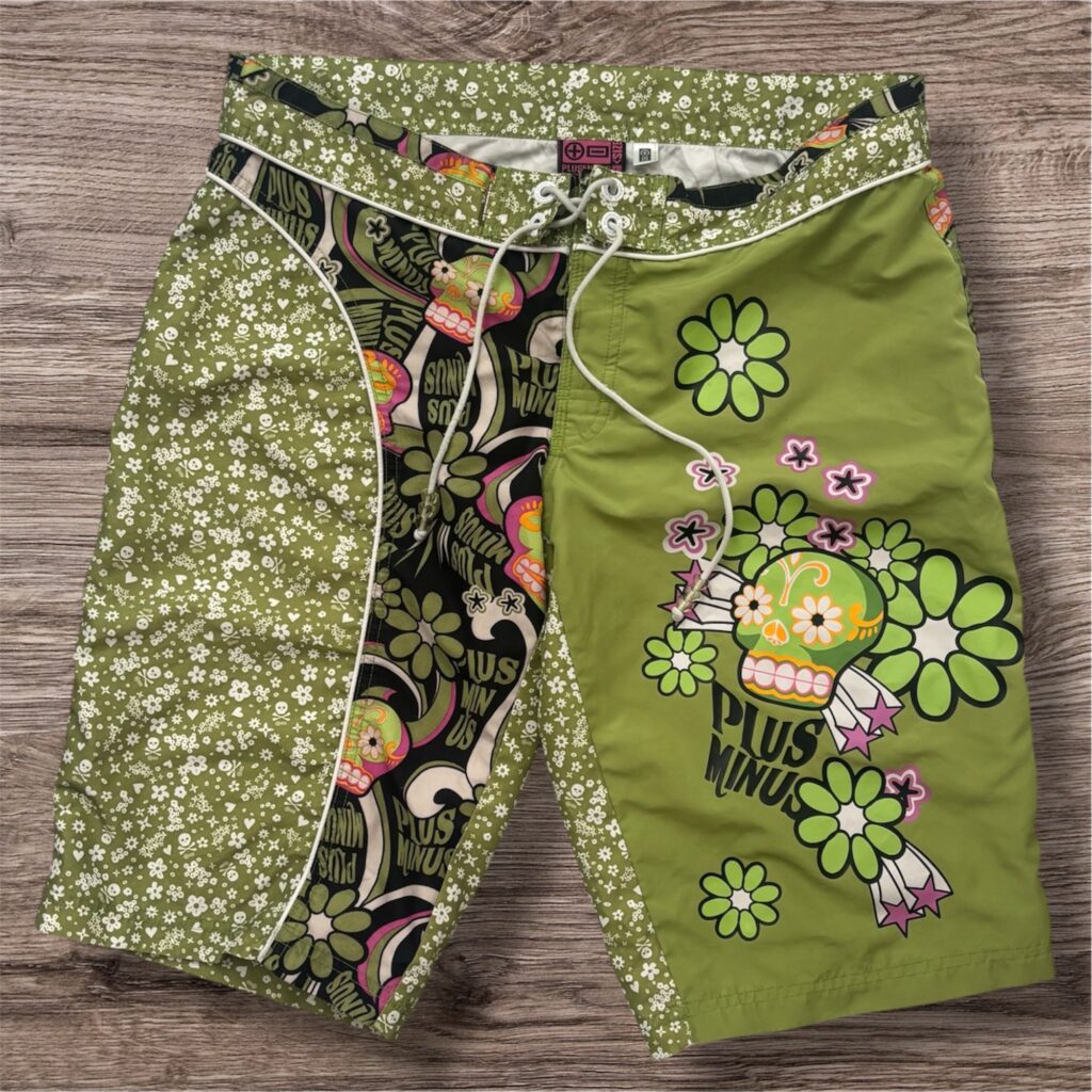 Y2K Plus Minus Graphic Board Shorts сърф панталонки