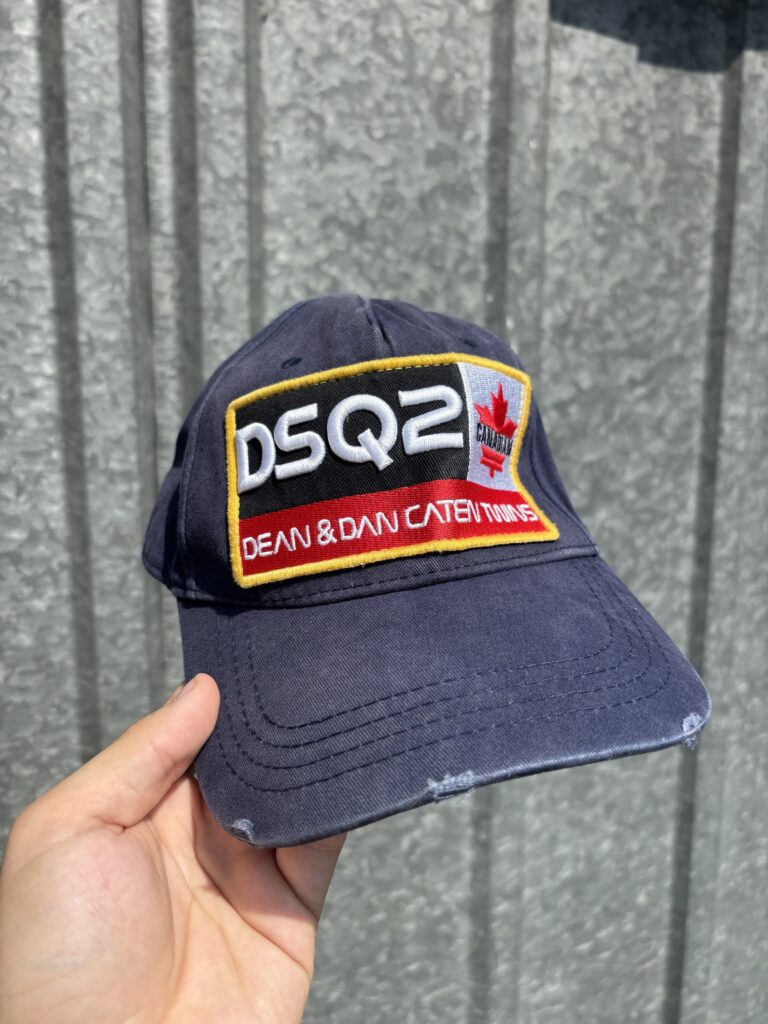 Dsquared2 Big Logo Embroidered Distressed Hat Cap шапка