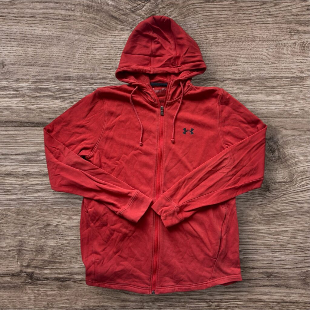 Under Armour Essential Zip-up суичър