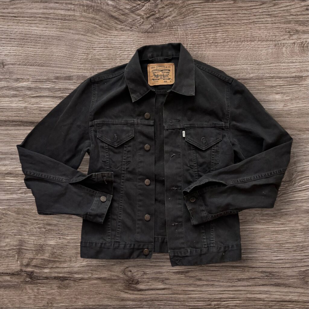Vintage 1998 Levi’s Trucker Black Denim яке