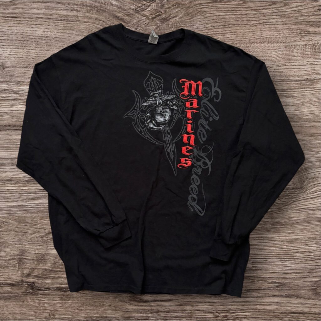 Y2K US Marines Tribal Graphic блуза